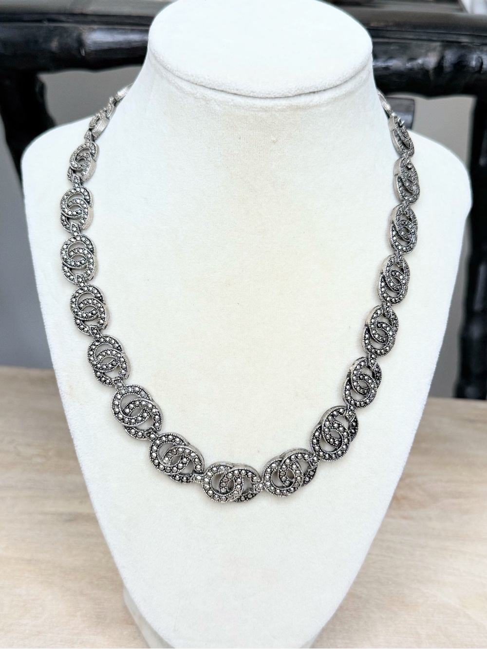 Vintage Style Marcasite Rhinestone Necklace Silver Tone Swirl Knot 18”
